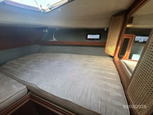 bed, Pursuit, trawler for sale