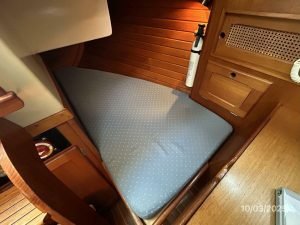 bed, Bristol 35.5, sailboat for sale