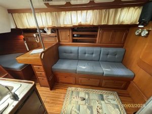 salon, Bristol 35.5, sailboat for sale