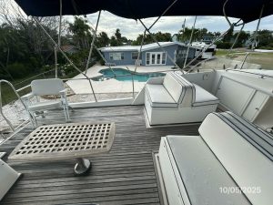 cockpit, Grand Banks 42 Classic, trawler for sale