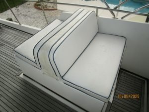 cockpit, Grand Banks 42 Classic, trawler for sale