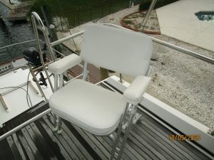 deck, Grand Banks 42 Classic, trawler for sale
