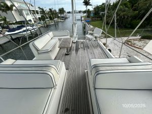 cockpit, Grand Banks 42 Classic, trawler for sale