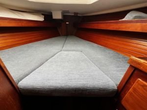 bed, Sabre 34, sailboat for sale