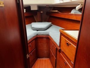 bed, Sabre 34, sailboat for sale