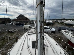 deck, Sabre 34, sailboat for sale