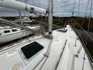 deck, Sabre 34, sailboat for sale