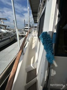 deck, Kha Shing 40, trawler for sale