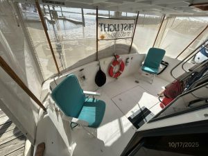 cockpit, Kha Shing 40, trawler for sale