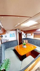 salon, Sigma 41, sailboat for sale