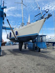 boatyard, Sigma 41, sailboat for sale