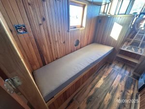 bed, Custom, trawler for sale