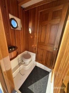 bath, Custom, trawler for sale