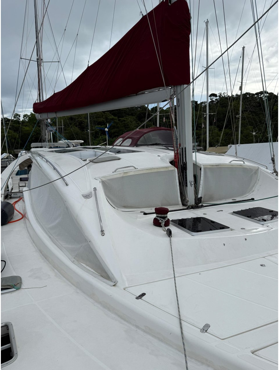 deck, Dean 500, catamaran for sale