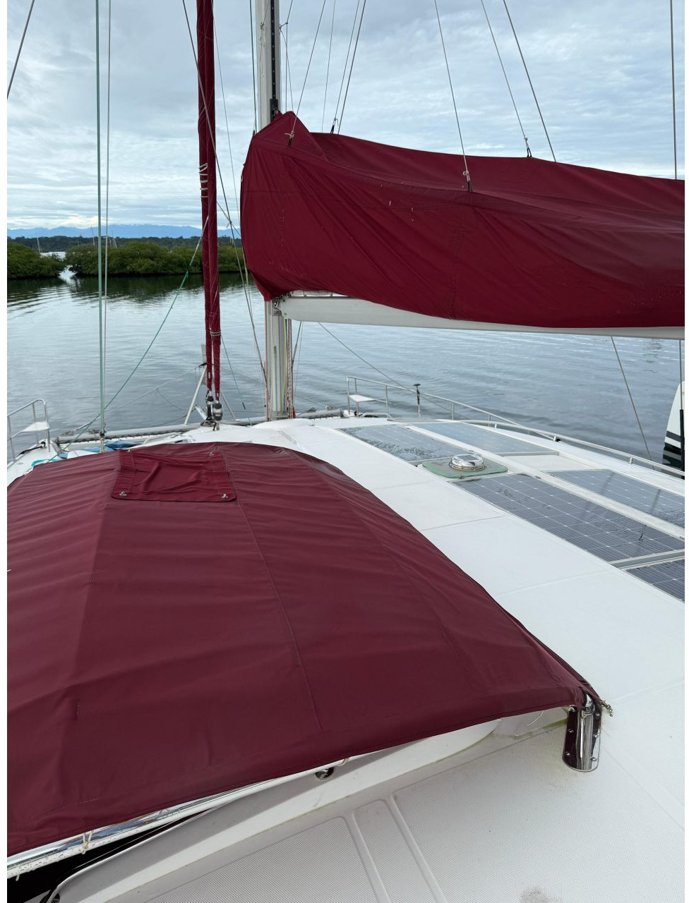 deck, Dean 500, catamaran for sale