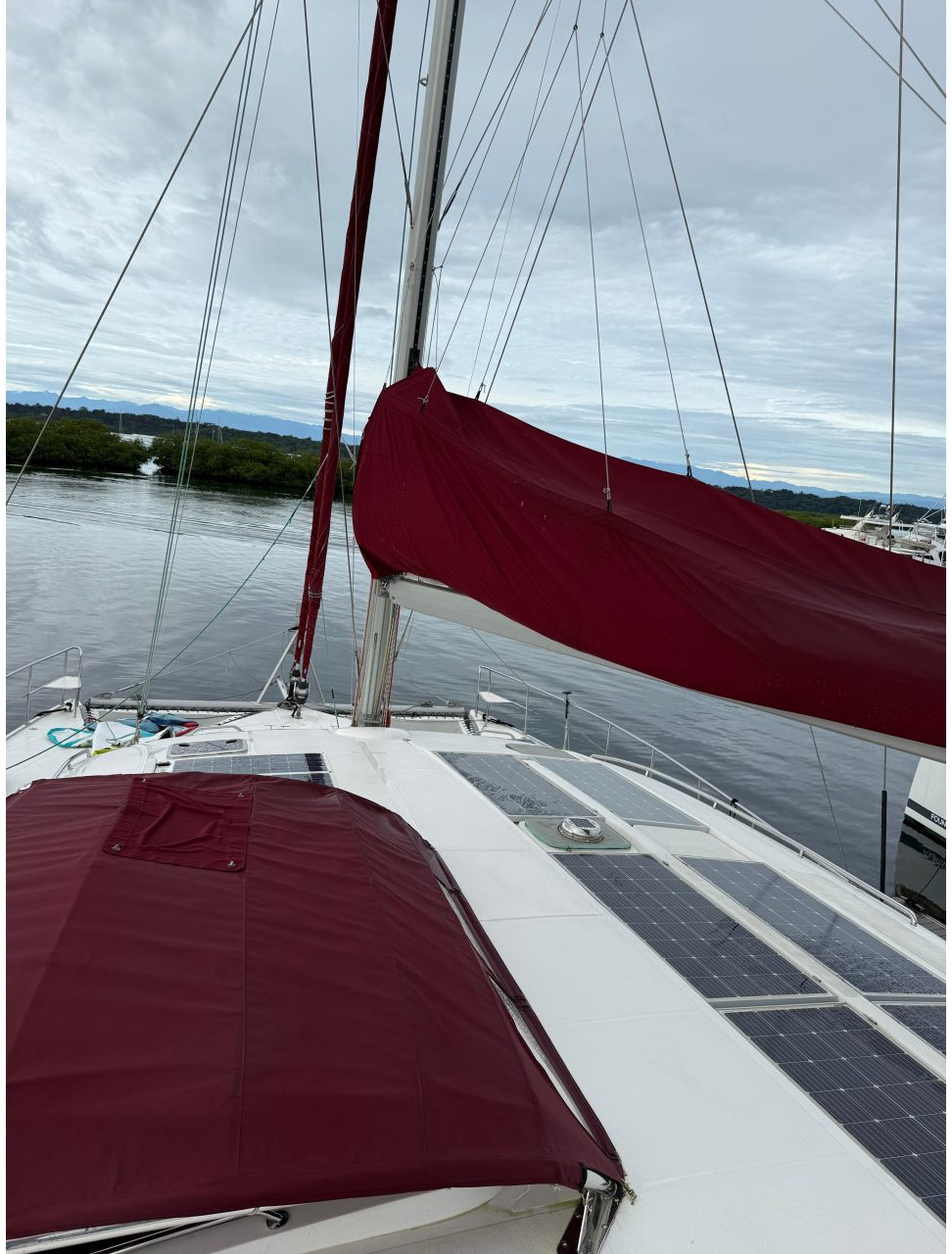 deck, Dean 500, catamaran for sale
