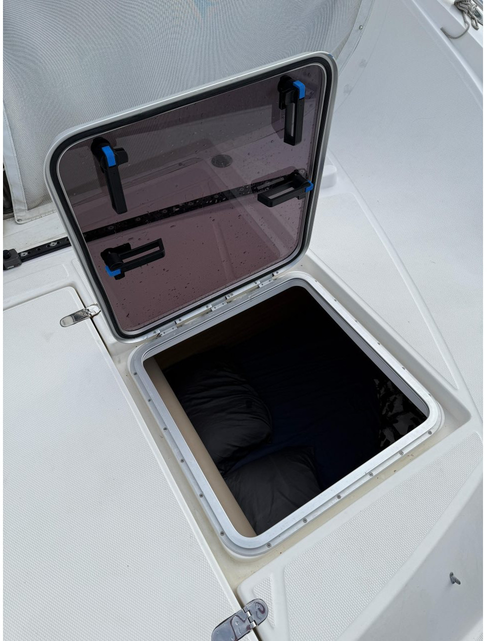 deck, Dean 500, catamaran for sale