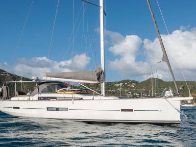 Dufour 520 ‘S/V Fiore di Majo’: A 2018 Bluewater 48