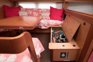 mechanical, Dufour 520, sailboat for sale
