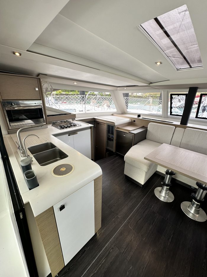 salon, FP 40 Isla, catamaran for sale