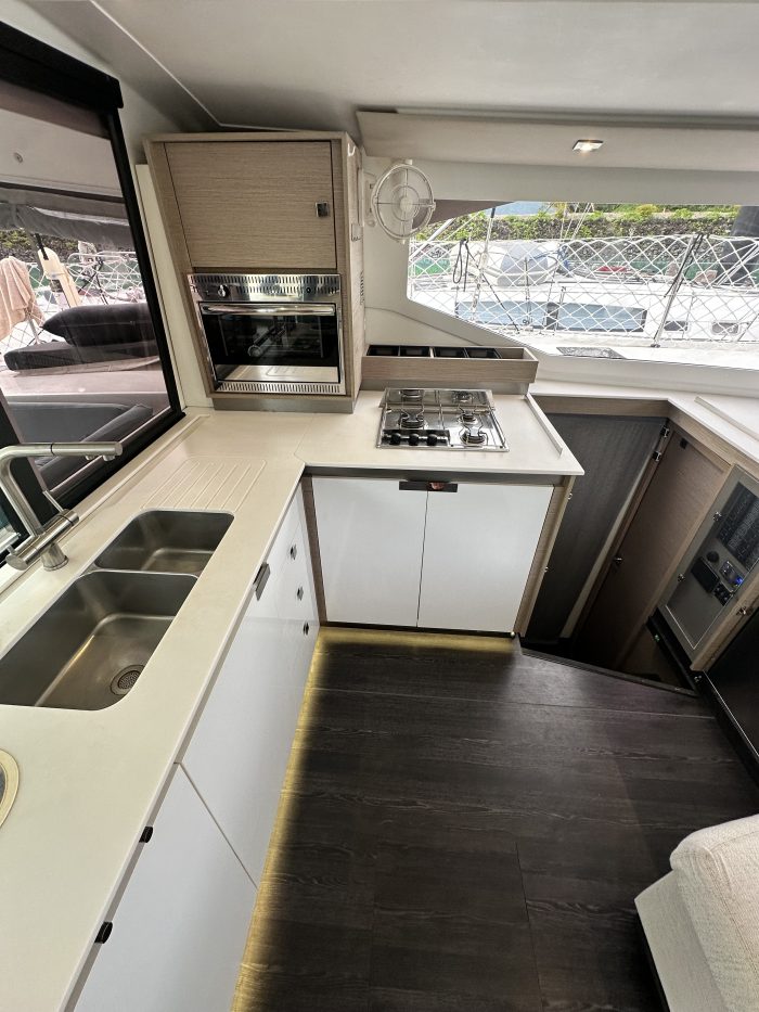 interior, FP 40 Isla, catamaran for sale