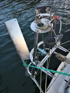 deck, Brewer 35 Huromic, sailboat for sale