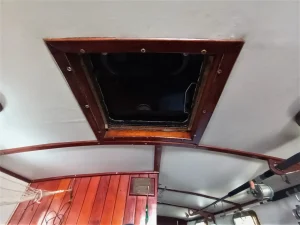 interior, Brewer 35 Huromic, sailboat for sale