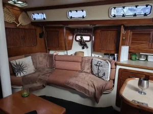 salon, Morgan 45, sailboat for sale