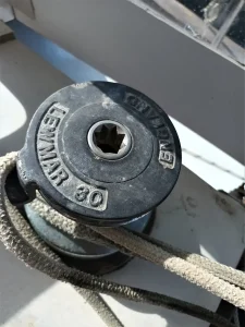 deck, Brewer 35 Huromic, sailboat for sale