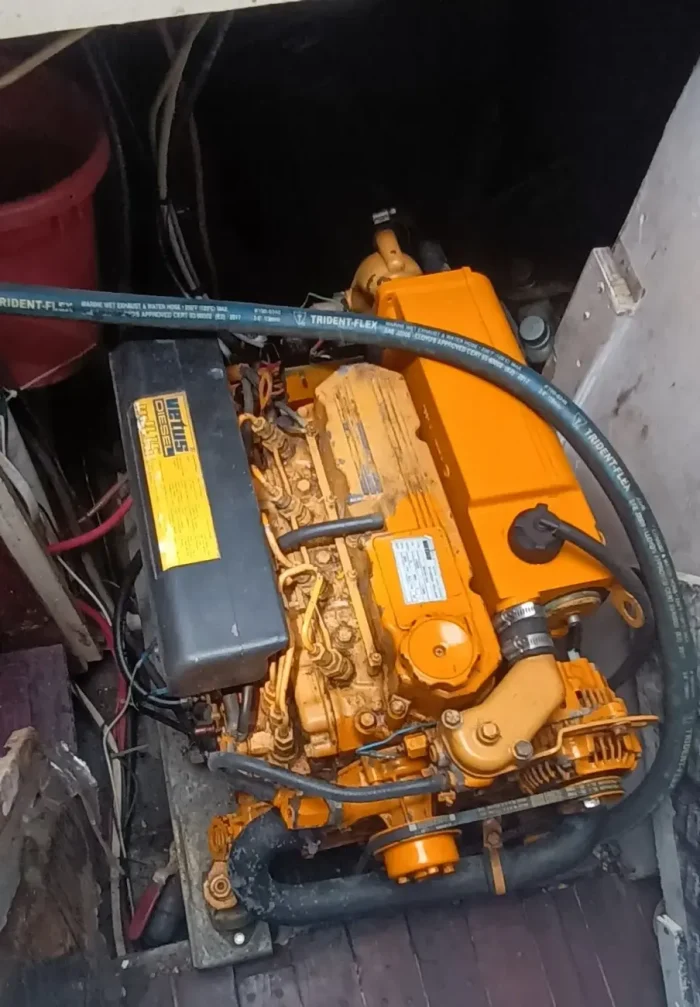 mechanical, Brewer 35 Huromic, sailboat for sale
