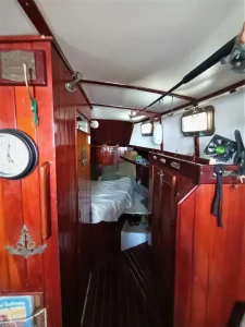 bed, Brewer 35 Huromic, sailboat for sale