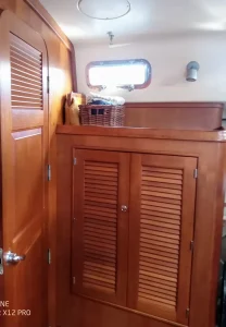interior, Island Packet 485, sailboat for sale