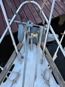 deck, Brewer 35 Huromic, sailboat for sale