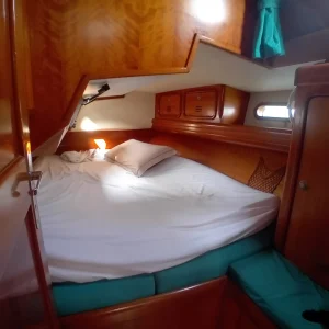 bed, Ovni 43, sailboat for sale