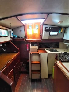 interior, Brewer 35 Huromic, sailboat for sale