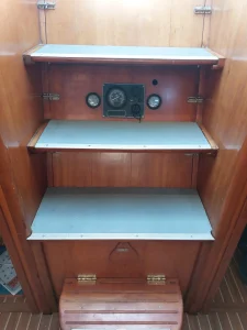 navigation station, Ovni 43, sailboat for sale