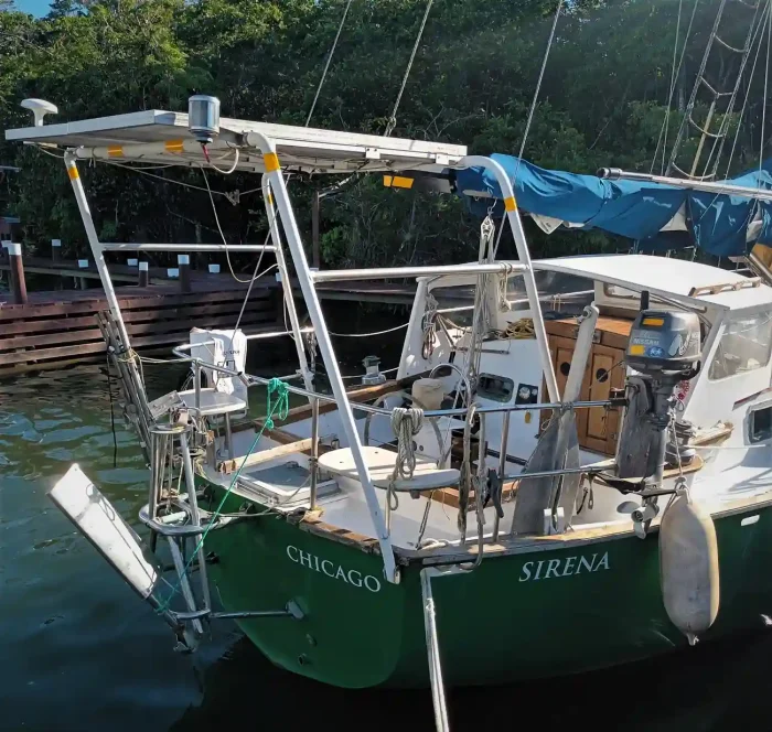 helm, Brewer 35 Huromic, sailboat for sale