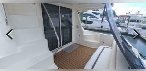 cockpit, Sea Ray, trawler for sale