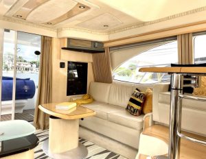 salon, Sea Ray, trawler for sale