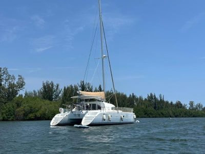 Lagoon 380 S2, catamaran for sale