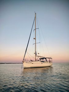 exterior, Beneteau 43 Oceanis, sailboat for sale