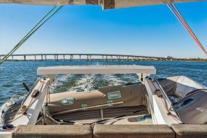 underway, Balance 482, catamaran for sale