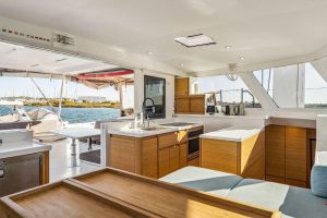 salon, Balance 482, catamaran for sale