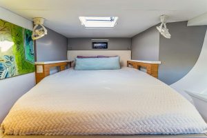 bed, Balance 482, catamaran for sale