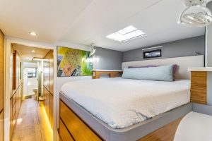 bed, Balance 482, catamaran for sale
