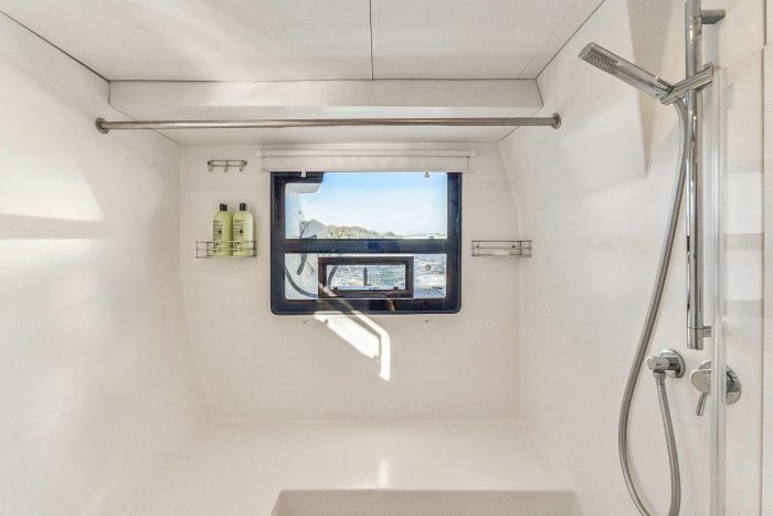 bath, Balance 482, catamaran for sale