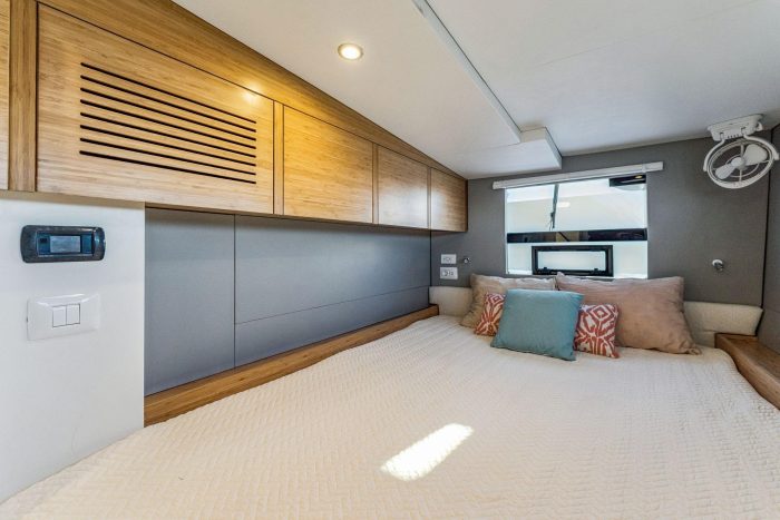 bed, Balance 482, catamaran for sale