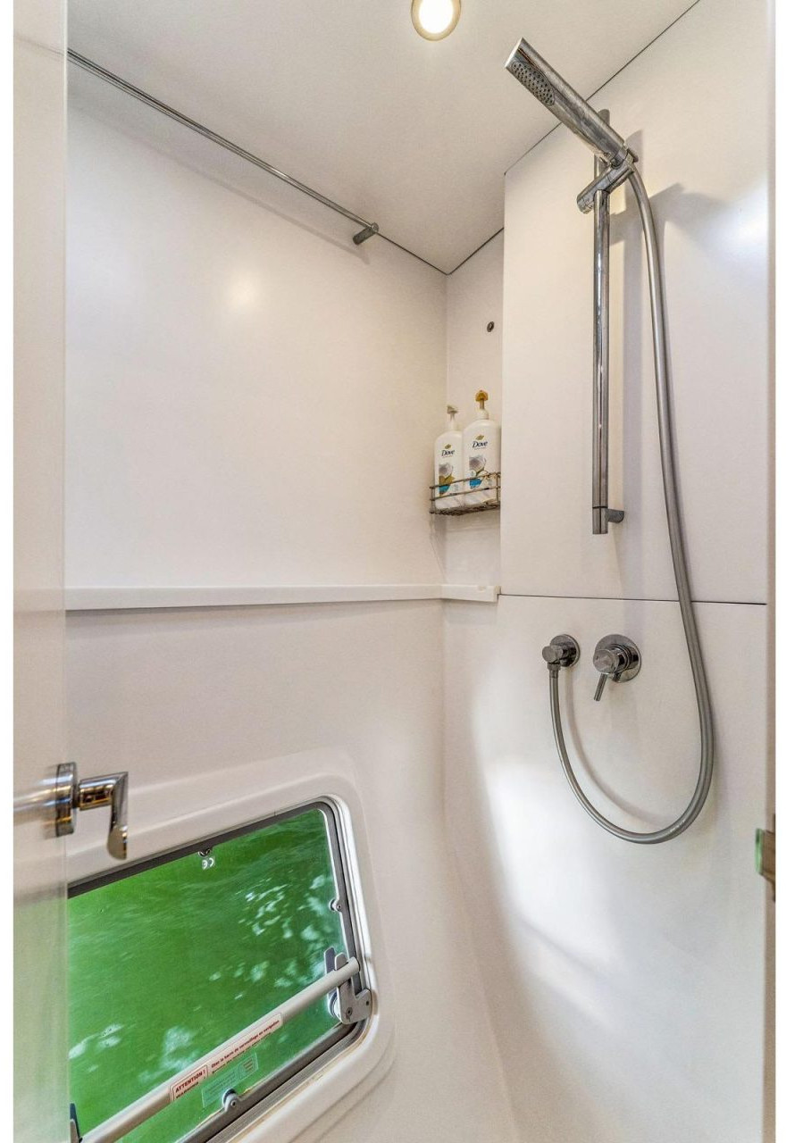 bath, Balance 482, catamaran for sale