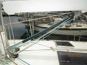 deck, Beneteau 500 Oceanis, sailboat for sale