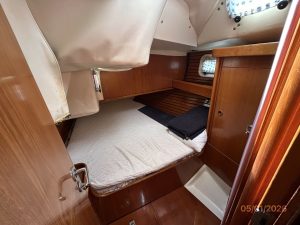 bed, Beneteau 500 Oceanis, sailboat for sale